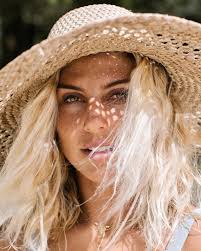 my sun kissed friend @sageerickson. x