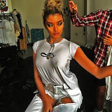 画像】ローラのビンビン乳首スケスケ乳輪でワイのおちんちんが辛抱たまらん : グラビアアイドルブログ