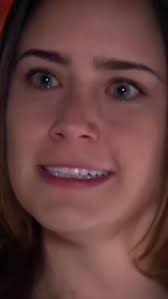 Manuela E Ana Discutem Vida Da Gente