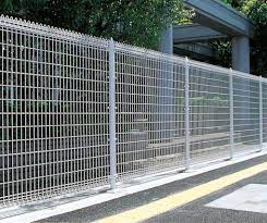 Aug 30, 2019 · メッシュフェンスと違いレベル穴が存在しないので各メーカーさんに根入れを確認するといいと思います. ç©æ°´æ¨¹è„‚æ ªå¼ä¼šç¤¾