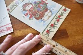 We always have that one card left over that doesn't have an envelope but now we can use it, in just a couple of minutes you can turn it into a pretty little. How To Make Small Christmas Gift Boxes From Christmas Cards