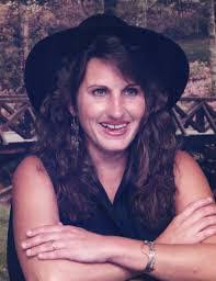 Miranda Aiello's Instagram, Twitter & Facebook