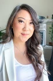 Iris Kingma's Instagram, Twitter & Facebook