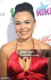 Sandra Sampayo's Instagram, Twitter & Facebook