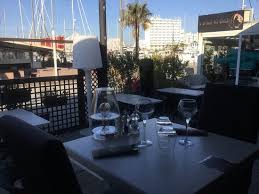 Socially distant lobbies · track prices, get alerts Entre Terre Et Mer Vue Sur Le Port De L Interieur De L Etablissement Picture Of Entre Terre Et Mer La Grande Motte Tripadvisor