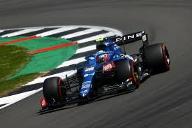 Ocon was a part of the mercedes driver development programme until his move to renault. 3nuz0z5cnxbl8m