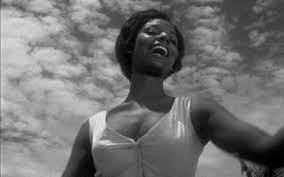 With antonio pitanga, luiza maranhão, lucy de carvalho, aldo teixeira. Barravento 1962 Filmingo