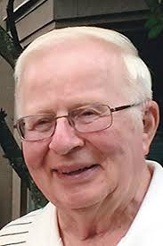 Former Wisconsin newspaper publisher Ronald Johnson dies at 82