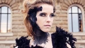 Zoe Black Swan Behind the Scenes