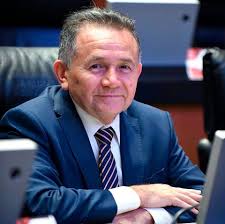 José Luis Pech, ahora candidato de Movimiento Ciudadano, renuncia a Morena