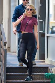 Home to over 200,000 taylor photos, we are your number one source for photoshoot outtakes, screen captures, red carpet photos, and more! Taylor Swift Photo 1638 Of 2505 Pics Wallpaper Photo 873474 Theplace2