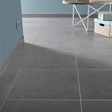 Carrelage Interieur Kiosque Aero En Gres Gris Poivre 45 X 45 Cm Carrelage Gris Carrelage Sol Carrelage