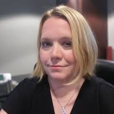 Robin Minnick's Instagram, Twitter & Facebook