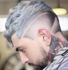 Model rambut pria dan wanita memiliki leher pendek, wajah bulat. 10 Gaya Dan Style Rambut Pendek Lelaki Best Toppik Malaysia