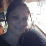 Carrie Moniz's Instagram, Twitter & Facebook