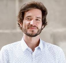 Christoph Winter's Instagram, Twitter & Facebook