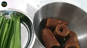 It is a type of sugar absolutely love using this gula melaka or gula jawa in my cooking/baking. How To Make Gula Melaka Palm Sugar Syrup Shiokman Recipes