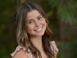 Kayleigh McCabe: Senior Testimonial: Memories