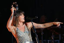 Ella Langley Reveals What to Expect From Her CMAs Performance – 94.1 FM WBHN