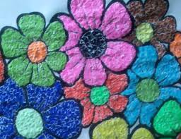 Kolase adalah karya seni yang terbuat dari berbagai macam material berbeda yang kemudian ditempel menjadi sekarang ini, aplikasi kolase sudah sering digunakan sebagai hiasan dinding atau karya seni yang. Kolase Adalah Karya Seni