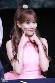 Naeun will be making a comeback with april on apr. 79 Naeun April Ideas Vocalist April Lee