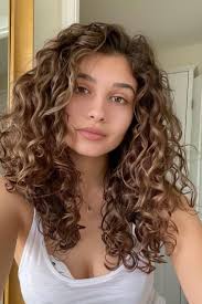 Hair model needed for square layer cut?