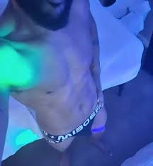 LeoMagnuum - Male Escort, Gay massage - Louisville | Rent.Men