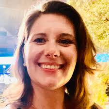 Amazon.com: HENCKELS Definition 7-Piece Self-Sharpening Razor-Sharp Knife  Block Set for Paring, Santoku, Utility, Chefs, Carving, Kitchen Shears,  German Engineered Informed by 100+ Years of Mastery, Black: Home & Kitchen