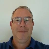 Robert Bomer's Instagram, Twitter & Facebook