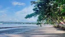 Berkenalan dengan Pantai Batu Pinagut, Primadona Pariwisata ...