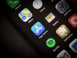 Fb Url Goo Gl 856prs Apple Says It Removed Facebook S Onavo For Gathering Data About Your Apps Li Url Goo Gl Z6blpx Iphone Wallpaper App App App Store