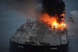 It lies between 5 55' and 9 55' north of the equator and between the eastern longitudes 79 42' and 81 52. Sri Lanka Fordert Entschadigung Von Griechischem Schiffseigner Nach Schwerer Olpest Griechisch Forex News Now