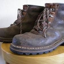 How To Remove Grease Stains From Leather Remove Grease Stain Grease Stains Leather