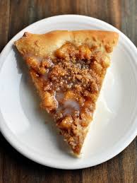 Recipe by helen hurrell, mum of bbc good food member eleanor. Apple Cinnamon Streusel Dessert Pizza