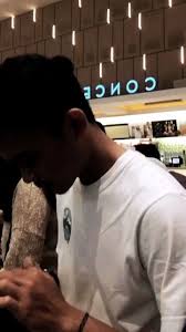 Engkau adalah jantungku, hidupku, satu satunya yang aku pikirkan arthur conan doyle, the white company. Pin Oleh Arshen P Di Cogan Fotografi Gambar Pasangan Lucu Fotografi Remaja