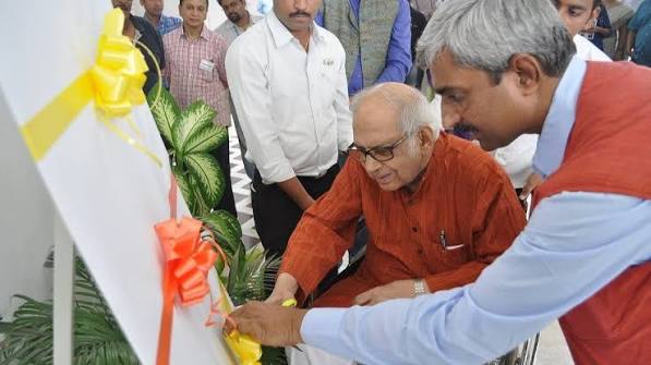 Remembering the legendary Architect Charles Correa on his 92nd Birth Anniversary. Recollecting memories from the an event organised in 2015 to install a plaque at Jawaharlal Nehru Institute of Banking and Finance,