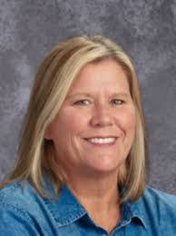 Nicole Roark's Instagram, Twitter & Facebook