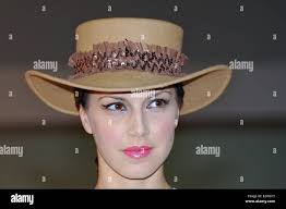 Karen morris hi-res stock photography and images