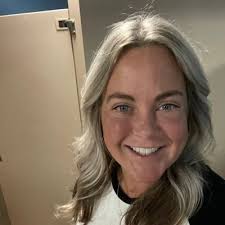 Tara Young (@plateauhill)