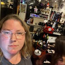 HGTV should have had their editor check with someone who knows Sebring  history. The picture they showed of "George Sebring" as the founder of  Sebring, FL, was a picture of MILT BAKER.