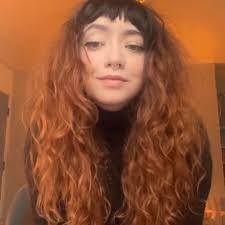 Heather Kohan's Instagram, Twitter & Facebook