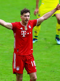 Die mannschaft von friedhelm funkel steht nach der pleite im. Spieler Des Tages Goretzka Glanzt Gegen Koln