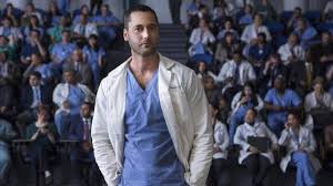 S'il veut continuer à travailler sur sa pâtisserie, il devra accepter ce traitement ! New Amsterdam C Est Quoi Cette Nouvelle Serie Medicale Sur Tf1 Premiere Fr