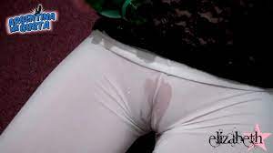 Amazing Cameltoe Teen! White Wet Leggins! round ass - XVIDEOS.COM