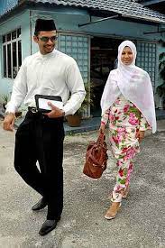 Norman hakim sebak bila cerita abby dan memey berbaik untuk pertama kali. Jiran Lihat Memey Bawa Selimut Tilam Ke Pejabat Norman Hiburan Mstar