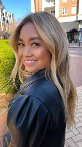 It’s the perfectly placed highlights 😍, ⭈ My color maintenance routine , I  get my hi lites/balayage touch up 2 to 3 times a year. I get my new  growth/base color touch up every 3 weeks. ⭊ 🫶🏼, Thank you ...