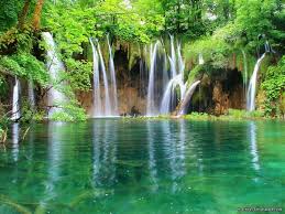 Lukisan atas pemandangan yang akan ditampilkan ini adalah ilustrasi dari beberapa alam yang ada di seluruh penjuru dunia ini sangat indah dan menawan serta. 53 Gambar Air Terjun Pemandangan Terbaik Gambar Pixabay