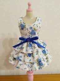 ３段フリルワンピース ノースリーブタイプ の作り方 １ ６ドールサイズ 人形用ドレスの型紙 手作り 人形 服 人形の服の型紙