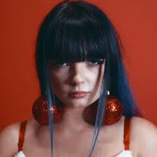 I'd love to say it's “ Beginning to look a lot like Christmas “ buuut it  was 70degrees in Nashville today so it's definitely not 🥲 HOWEVAAA