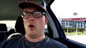 Klopapier an der Tankstelle...